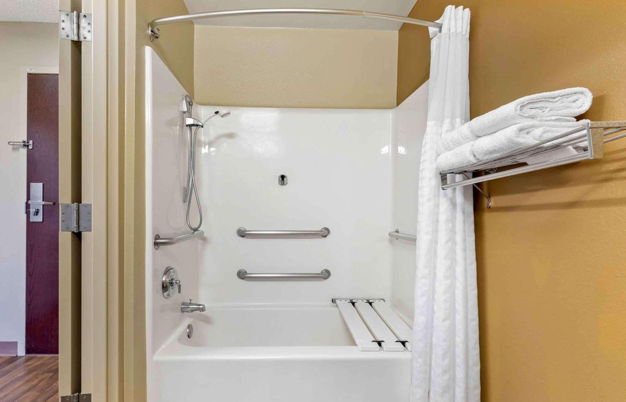 Hotel Extended America - - Francisco Blvd East San Rafael