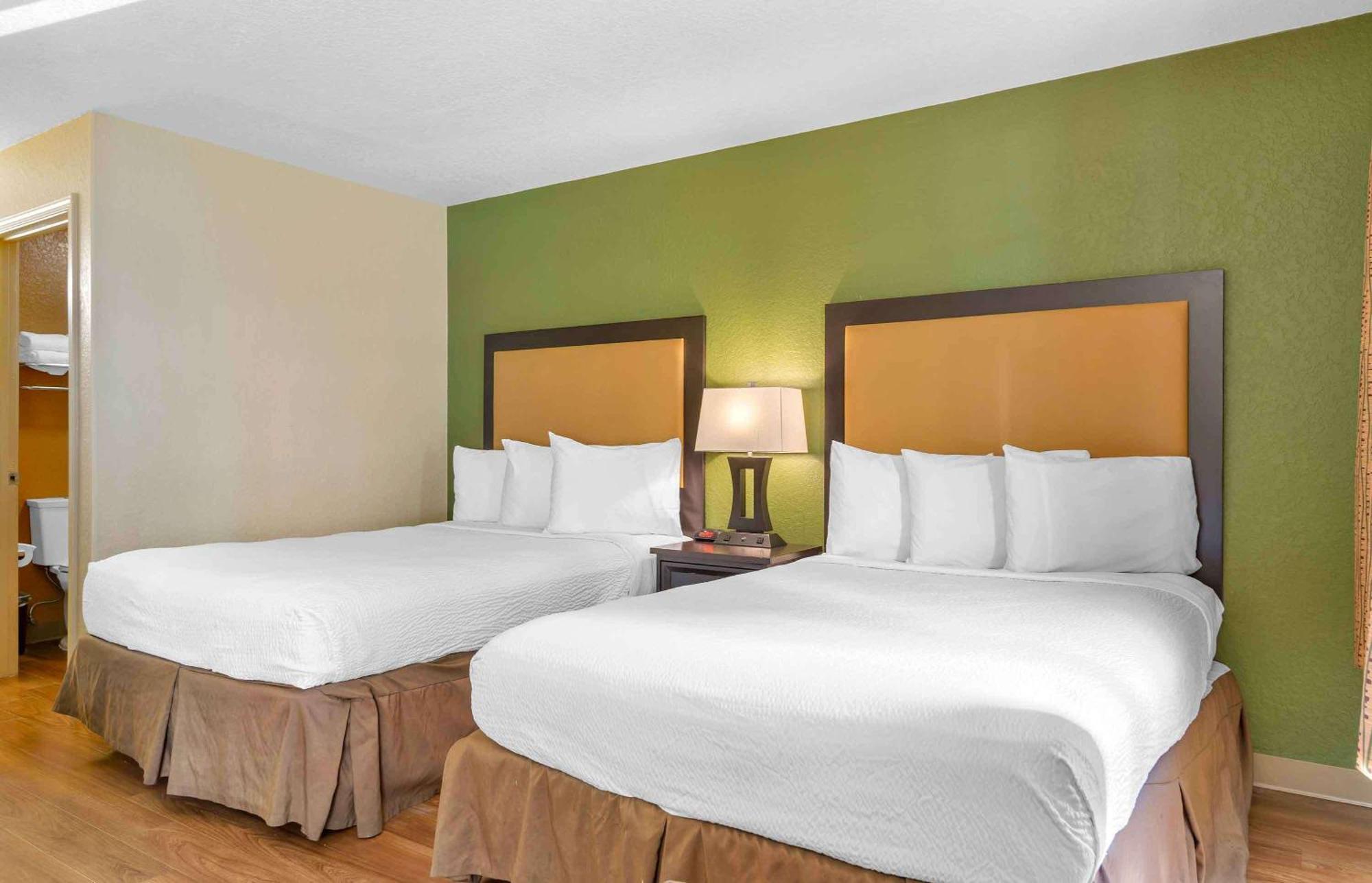 Extended America - - Francisco Blvd East Hotel 2*