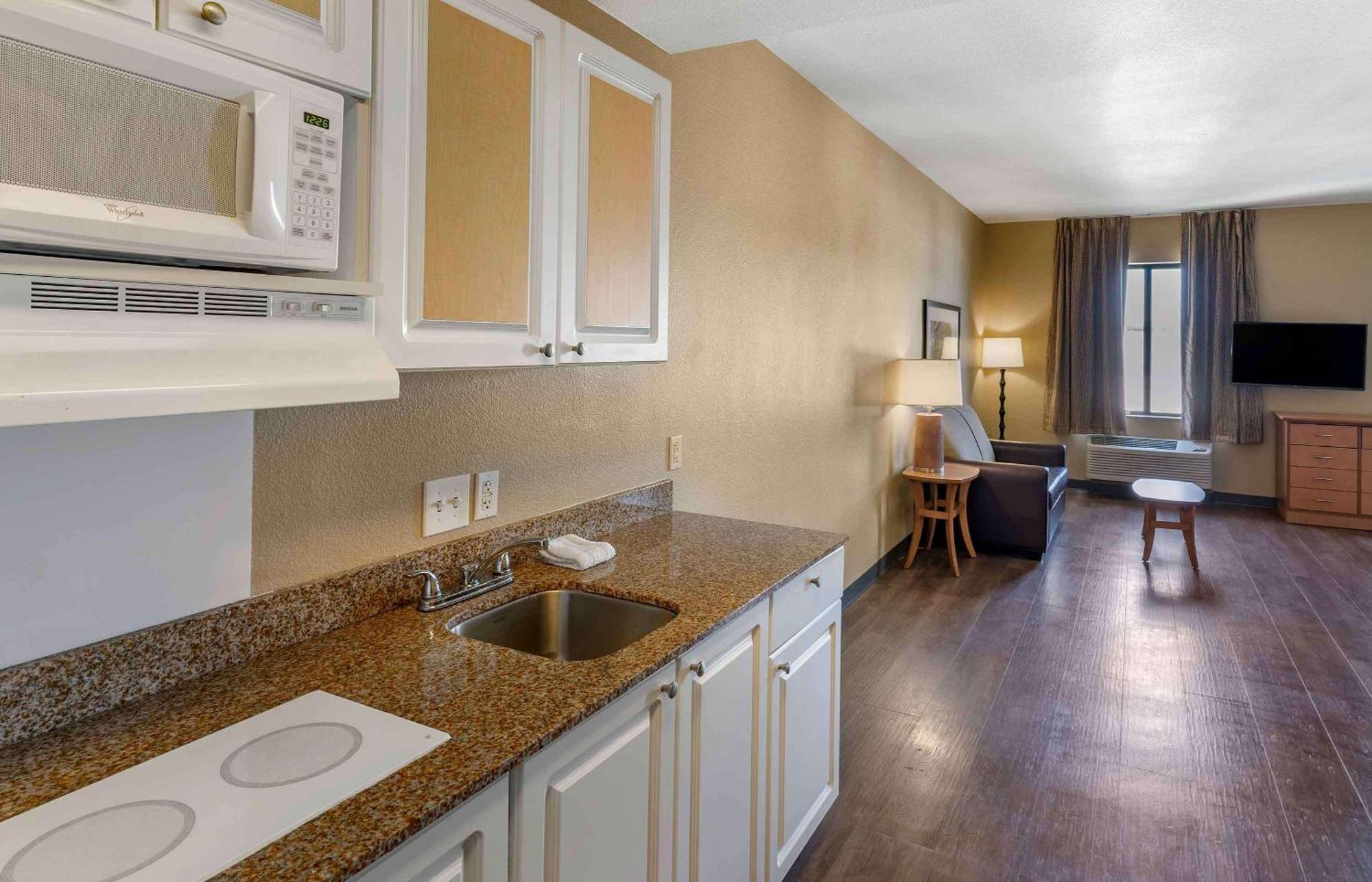 Hotel Extended America - - Francisco Blvd East 2*